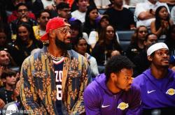 前NBA球(qiú)員(yuán)称若湖人无缘季后赛，詹(zhān)姆斯可以名正言順(shùn)离开