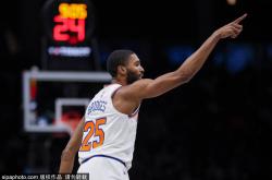 卡尔-安东尼-唐斯(sī)的防守覺(jué)醒：尼克斯(sī)的全麪(miàn)升级