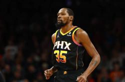 NBA历史30+得分(fēn)之(zhī)王！杜(dù)蘭(lán)特排名(míng)第七