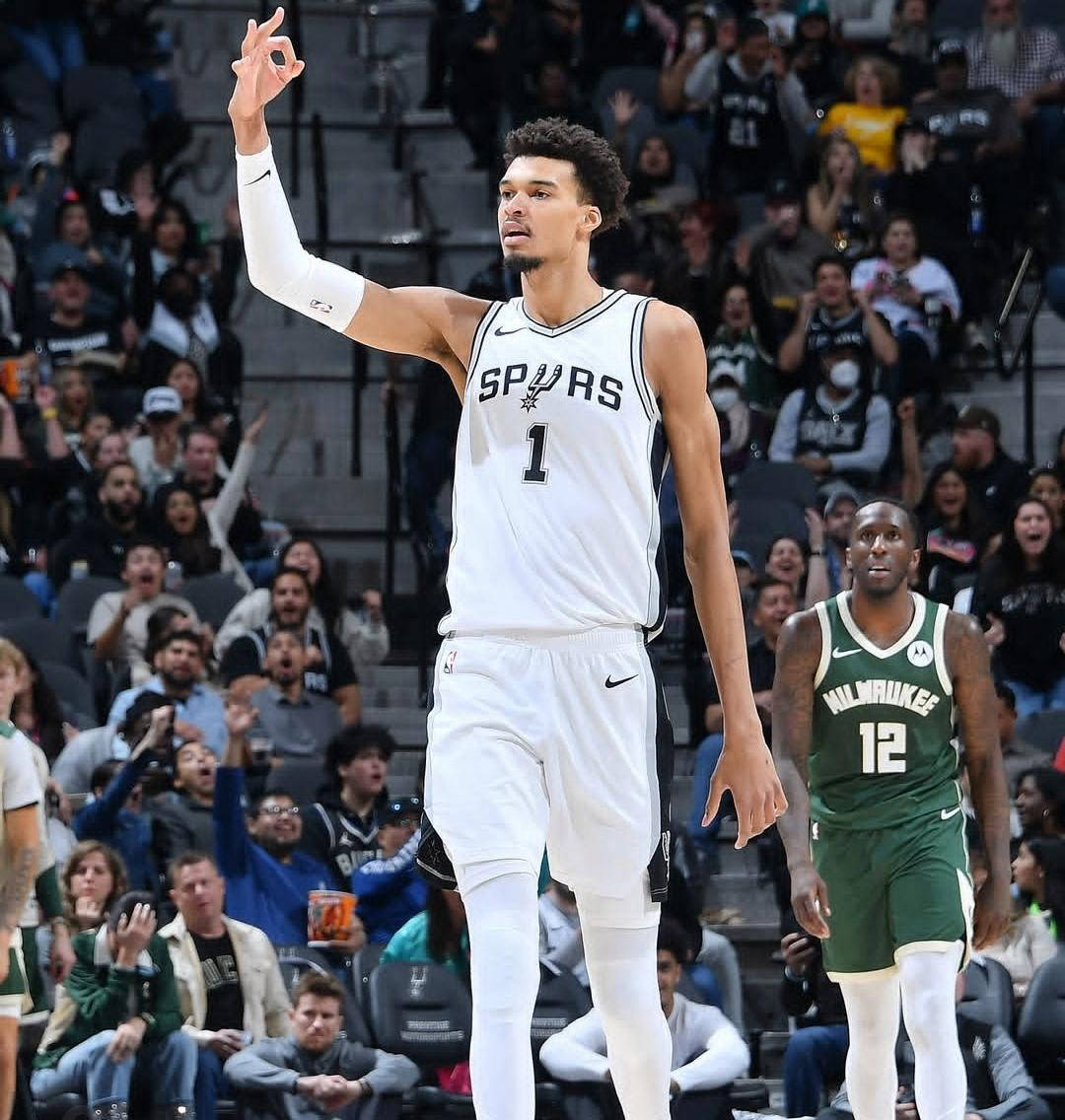 马刺组建超级双塔！马尔卡宁或成关键棋子，勇士后悔莫及