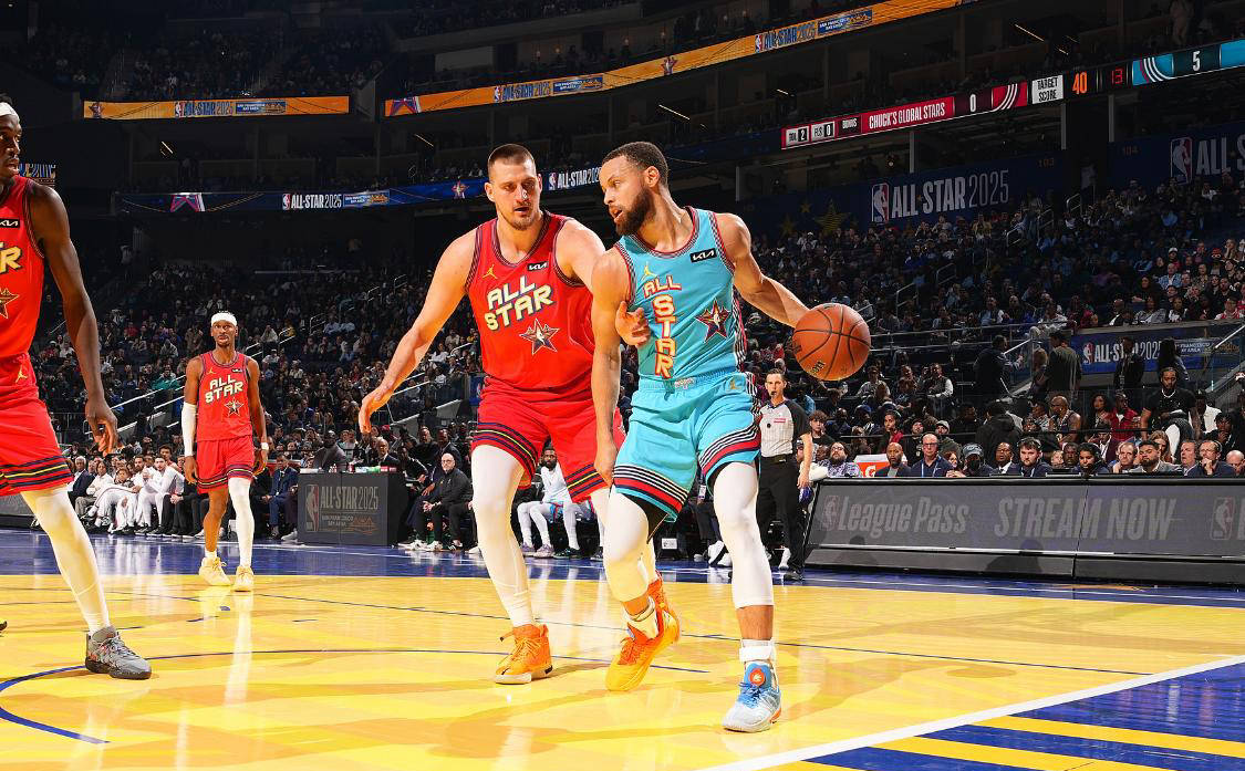 NBA历史上5次超远绝杀！最远186米神仙球震撼登场