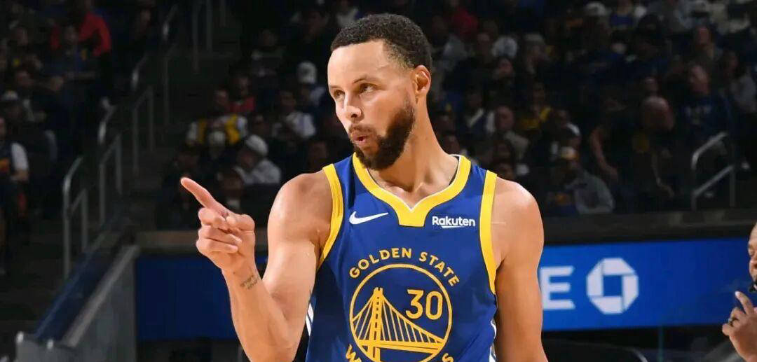 勇士篮球战术调整分析