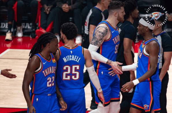 卫冕冠军惨遭爆冷，西部黑马崭露头角，NBA格局生变