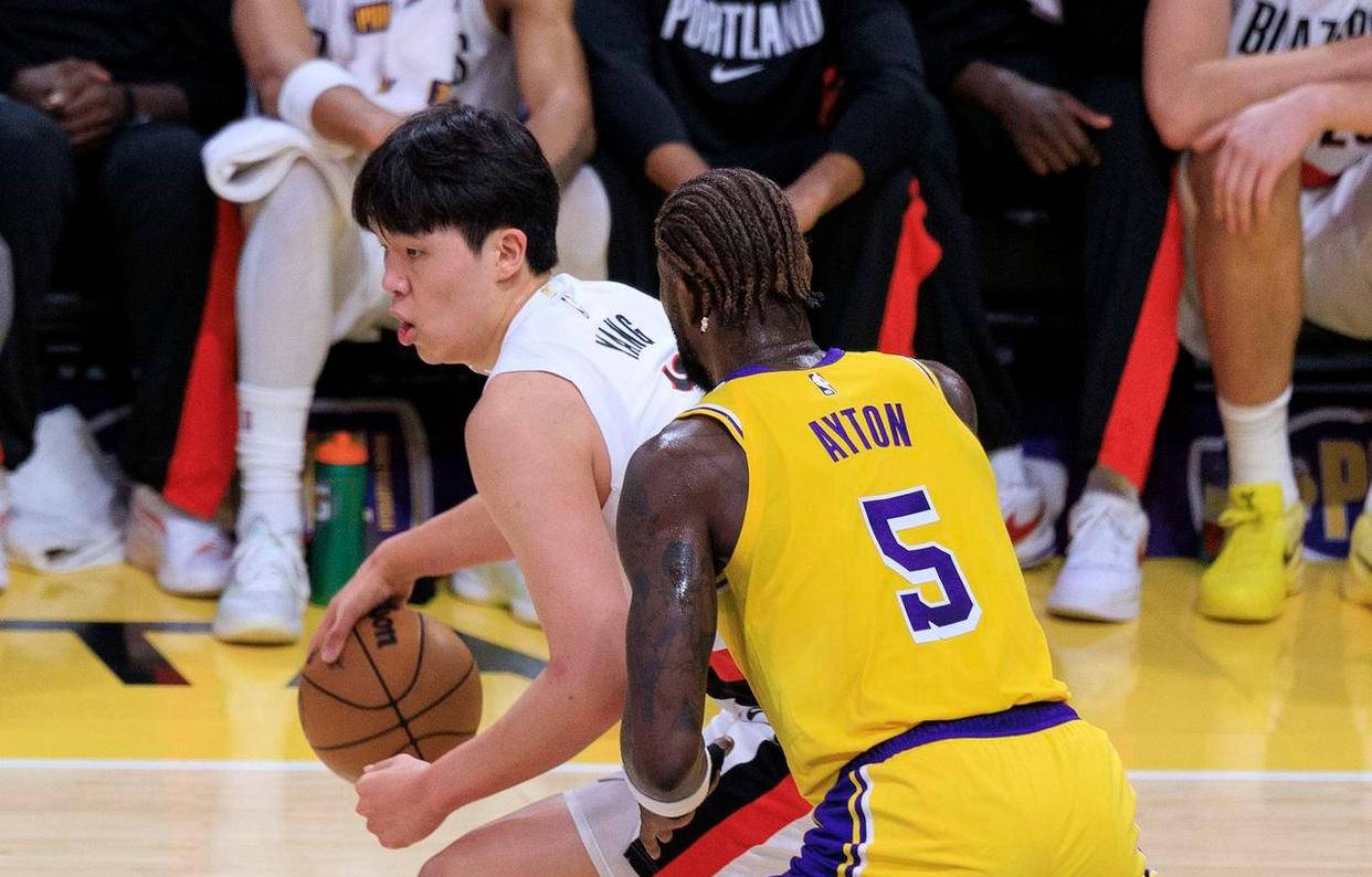 NBA新秀杨瀚森还需学习比赛节奏