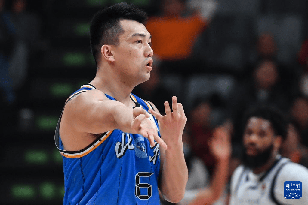 组图：俱乐部杯山东险胜北京 高诗岩命中关键球