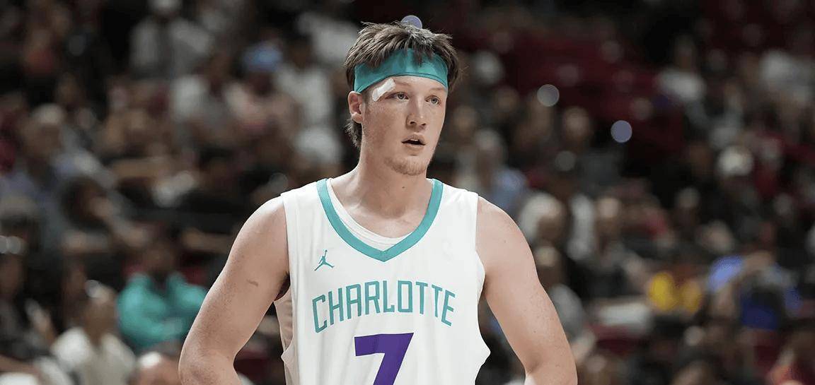 NBA三分球本赛季命中数排名，哈登89记第五，新秀竟然和库里并列