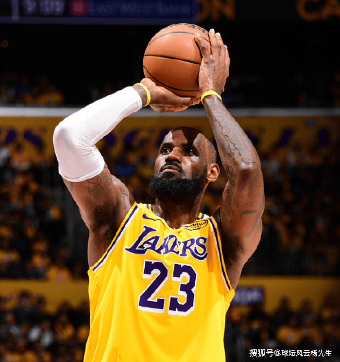 突发！洛杉矶湖人队官方宣布：詹姆斯首次缺席常规赛揭幕战