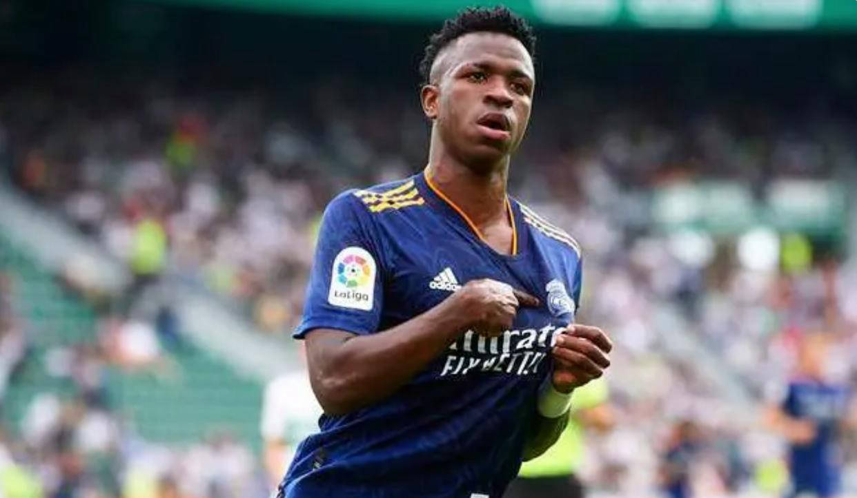 皇马小熊蜕变助攻神奇，但合同问题或引发离队风险