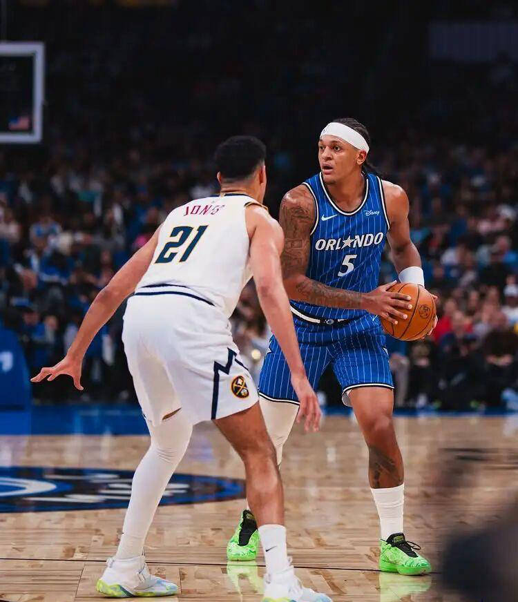 5年287亿！NBA年轻状元狂跌，顶薪合同签完便“躺平”