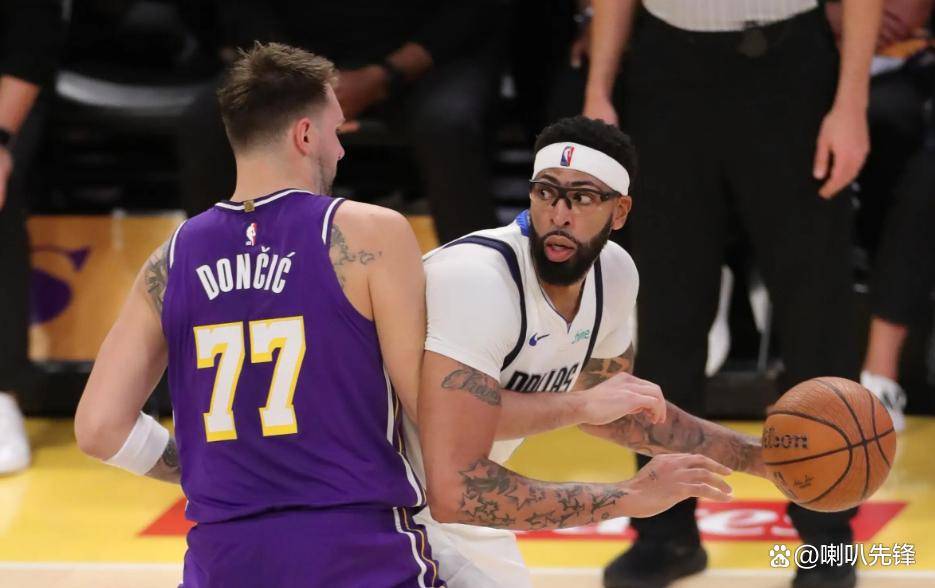 客场掀翻卫冕冠军！湖人115-107逆转掘金，詹姆斯19+9+8率队两连胜